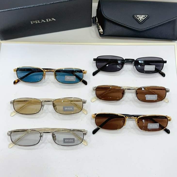 Picture of Prada Sunglasses _SKUfw76770889fw